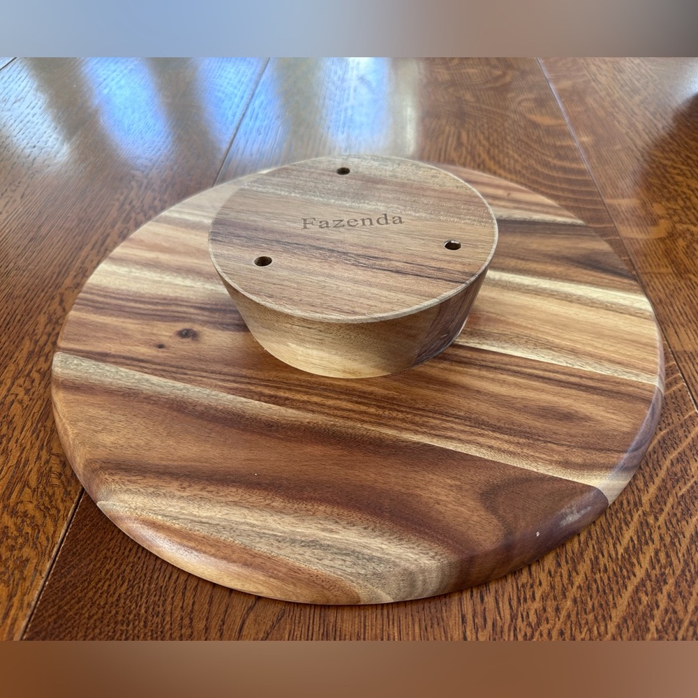 Fazenda Wooden Cake Platter. - Picture 3 of 9